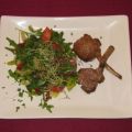 Grüner Salat mit Minze und Lambchops