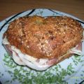 Mehrkornbrötchen mit Parmesan, Serrano-Schinken[...]
