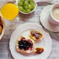 {Montagsfrühstück bei Frau Zucker & Salz}[...]