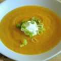 Cremige Orangen-Karotten-Suppe