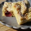 Kirsch-Buttermilch-Streuselkuchen vom Blech