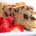 veganer Käsekuchen mit Schokostückchen