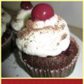 Schwarzwaelder-Kirsch-Cupcakes
