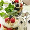 Berries Parafait. Beeren Parafait. بارافيه التوت