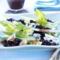 Blaubeer-Käse-Salat mit Sellerie