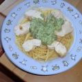 Spaghetti mit Limettenpesto und Hähnchen