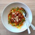 {Rezept} Zoodles mit Bolognese Sauce