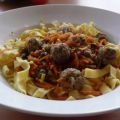 Gemüse: Möhren-Kaperngemüse mit Fleischklößchen[...]