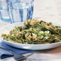 Tagliatelle in Nuss-Sahnesauce