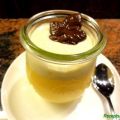 Dessert:   ORANGEN-SAHNE-PUDDING mit Arrak