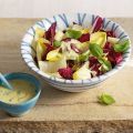 Radicchio-Chicorée-Salat mit Käsedressing