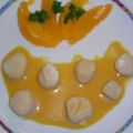 Jakobsmuscheln in Orangen-Chili-Curry-Sahne