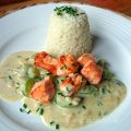 Schmorgurke in Senfsahne mit Lachs und[...]