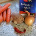 Scharfe Karotten-Ingwer-Kokossuppe