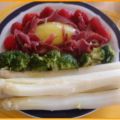 Spargel und Brokkoli, mit Schinken, Kartoffeln[...]