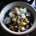 Salat: schwarze Bohnensalat mit Mais
