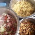 Bigos: Weißkohl-Sauerkraut-Eintopf mit[...]