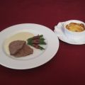 Filet vom Ochsen mit milder Gorgonzola-Soße,[...]