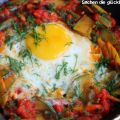 Spiegelei auf Zucchini und Tomate (LOW CARB)