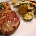 Rumpsteak mit knusprigen Käse-Zucchini-Scheiben