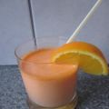 Apfelsinen-Möhren-Milch
