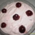 Dessert: Quarkschaum mit Maraschinokirschen
