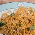 Spaghetti mit rotem Pesto, Trüffelbutter und[...]