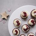 Lebkuchen-Schokoladen-Cupcakes mit einem[...]