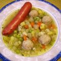 Gemüsesuppe mit Mark-Klößchen