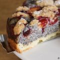 Mohn-Quarkkuchen mit Zwetschgen und[...]