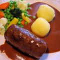 Rouladen mit köstlicher Rotweinsoße