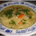 Nudelsuppe nach Art des Hauses