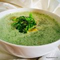 Kalte Gurkensuppe mit Avocado