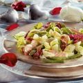 Spargelsalat mit Zuckerschoten