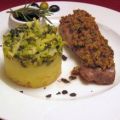 Lamm mit Oliven-Senf-Kruste an Rotweinsoße und[...]
