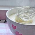 Bechamel Sauce. Bechamelsoße. صوص البشاميل