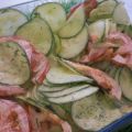 Gurkensalat in Kefir-Dill-Dressing