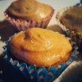 Vegane Lebkuchen-Cupcakes mit Zimt-Topping