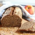 Saftiges, schnelles Vollkornbrot mit Karotte[...]