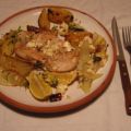 Zitronenhuhn vom Blech mit Kartoffeln und[...]