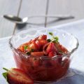 Erdbeer-Chutney mit Oregano