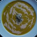 Erdnussbutter-Porreesuppe mit Kokosmilch und[...]