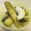 Eingelegte Gurken auf polnische Art
