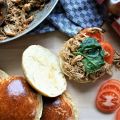 Pulled Chicken Burger