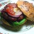 Rote-Bete-Beef-Burger mit selbstgemachten Buns