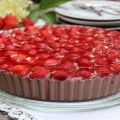 Erdbeertorte mit Basilikum-Pudding und[...]
