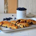 Scones mit Heidelbeeren und weißer Schokolade