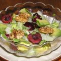 Avocado-Kirsch-Salat