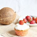 {Summertime in my place} Erdbeer Kokos Cupcakes