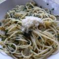 Spaghetti mit Knoblauch, Petersilie und Chili[...]